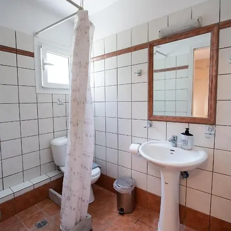 Hotel apartamentowy Nick's &